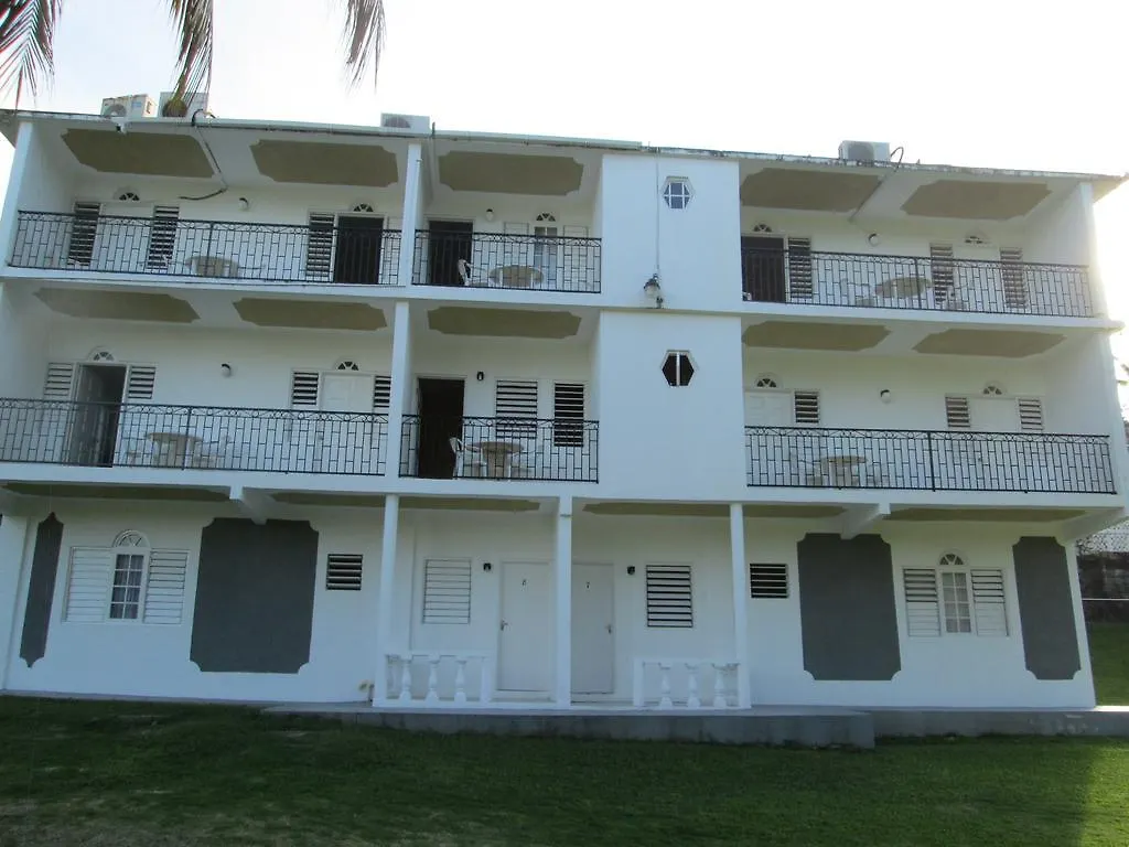 Paradise Inn Порт-Антонио