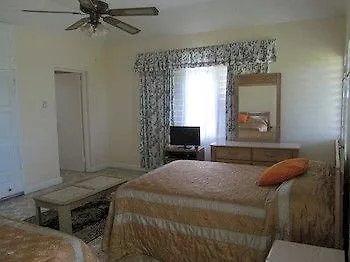 Paradise Inn 포트안토니오 2*,  자메이카